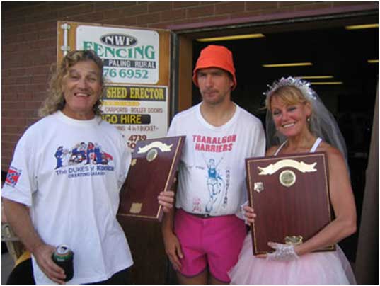 2005 Peter Grixti and Pauline Lindsay being presented championship shields by Neil and Penny Burgess Warrior Awards by Ian Twite.